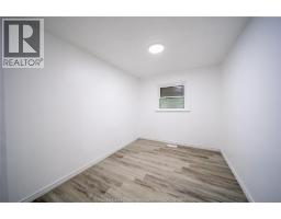 3605 Bloomfield, Windsor, ON N9C1S1 Photo 14