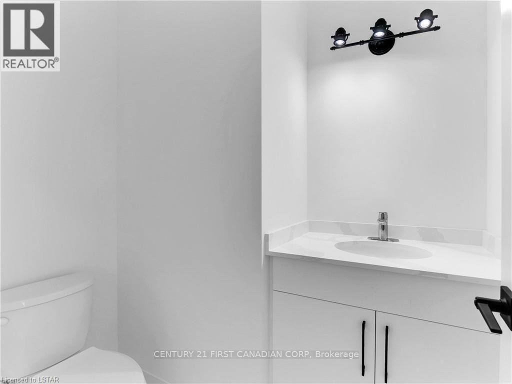 22664 Queens Line — photo 10