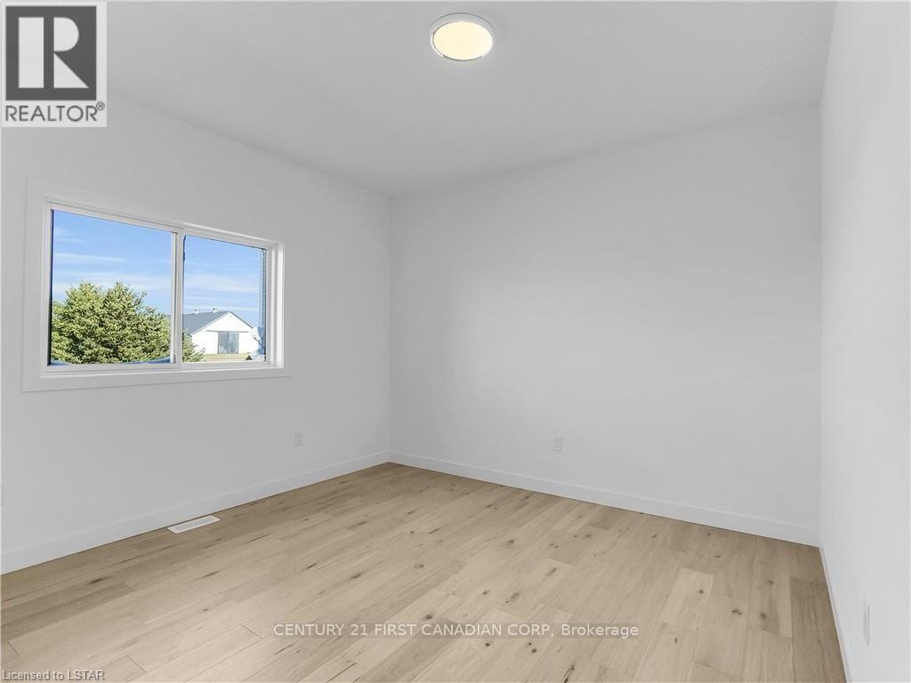 22664 Queens Line — photo 12