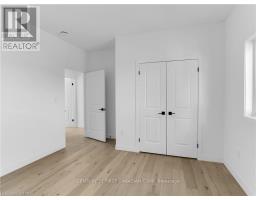 22664 Queens Line, West Elgin, ON N0L2C0 Photo 11