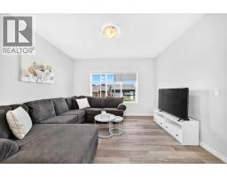 5pc Bathroom - 76 Magnolia Grove Se, Calgary, AB T3M3E5 Photo 10
