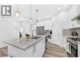2pc Bathroom - 76 Magnolia Grove Se, Calgary, AB T3M3E5 Photo 6