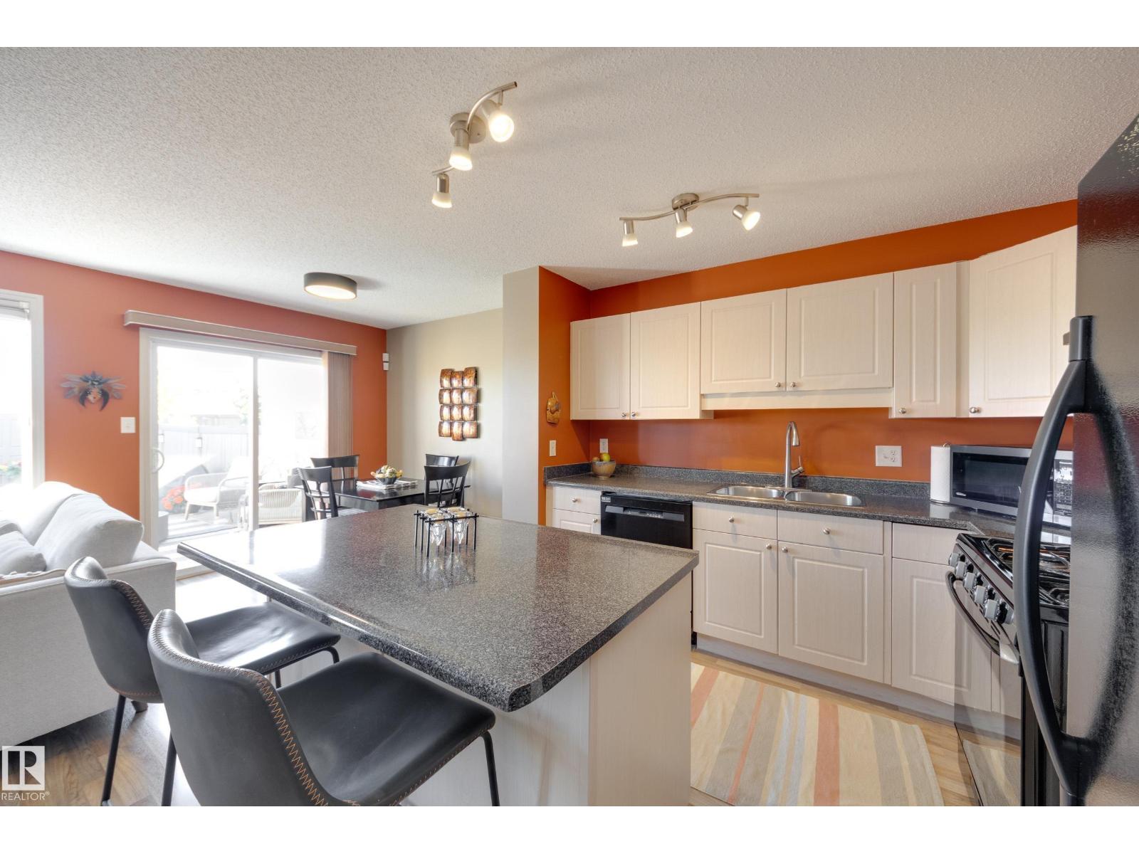 2879 23 ST NW - Image 16