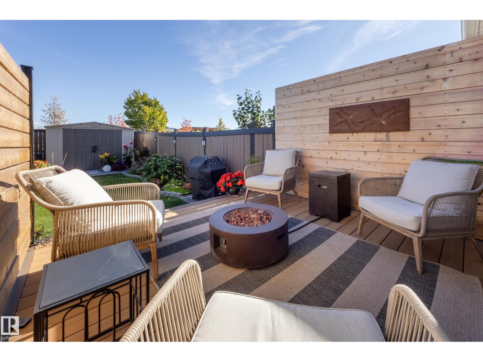 2879 23 ST NW - 32