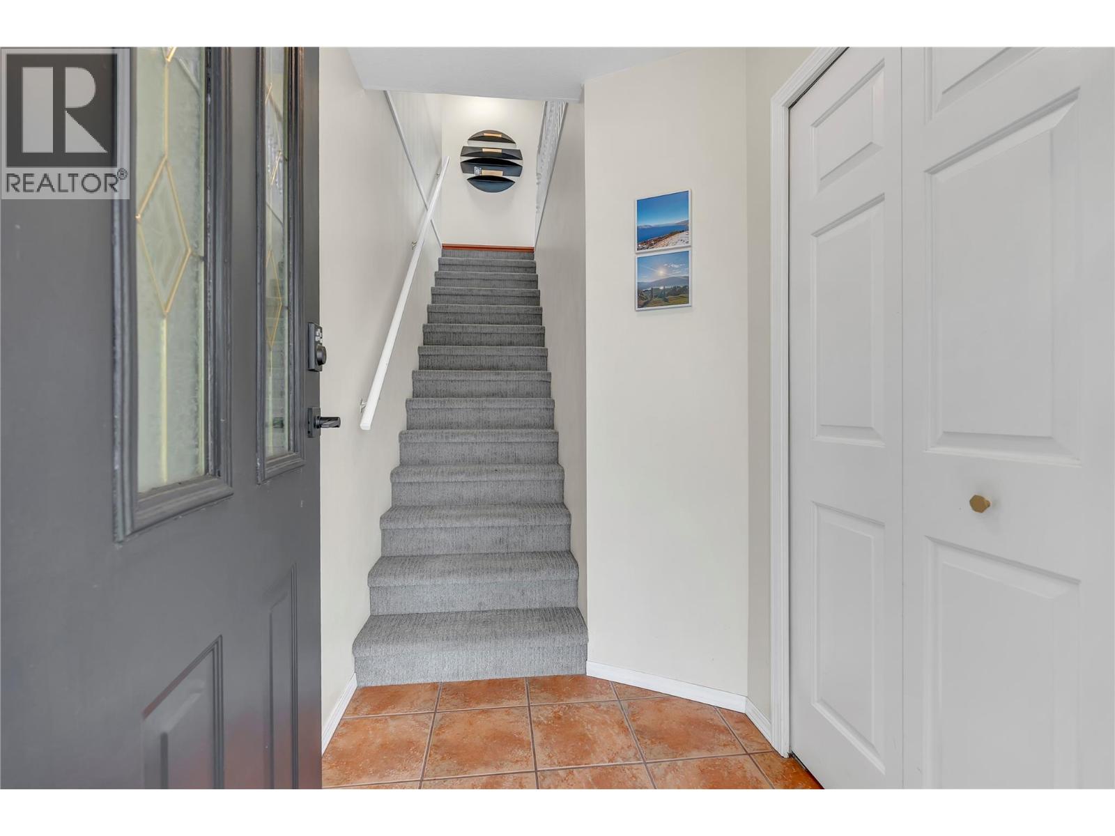 114 VANCOUVER Place, Penticton