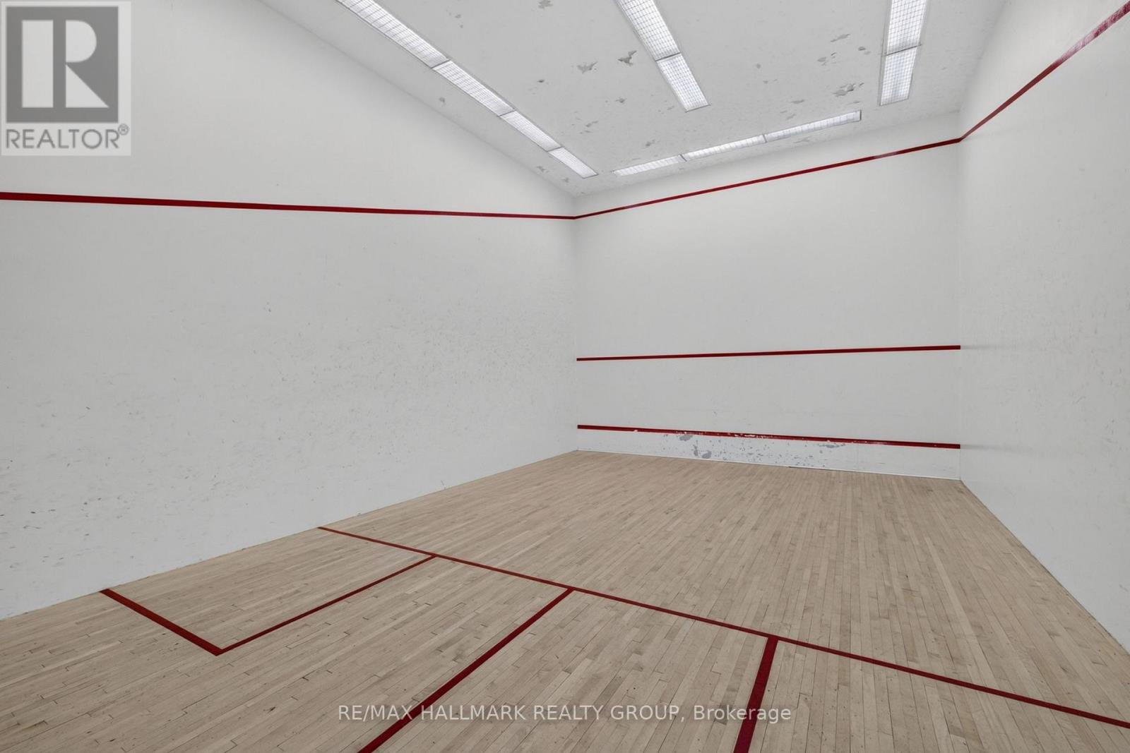 #1005 415 GREENVIEW AVENUE - Image 31