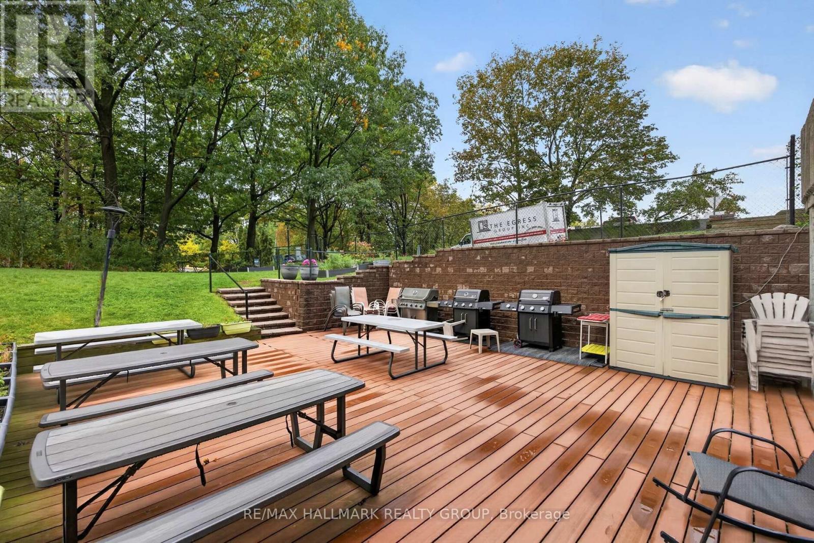 #1005 415 GREENVIEW AVENUE - 35