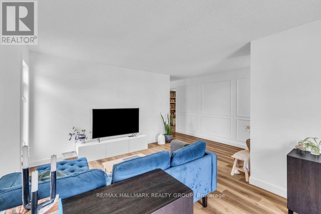 713 Brebeuf Street — photo 10