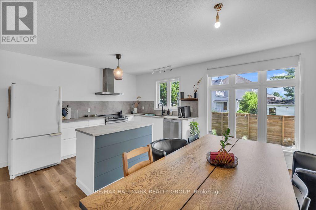 713 Brebeuf Street — photo 14