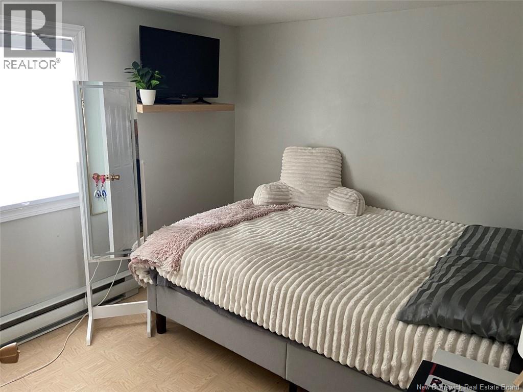 16 46th Avenue - 10