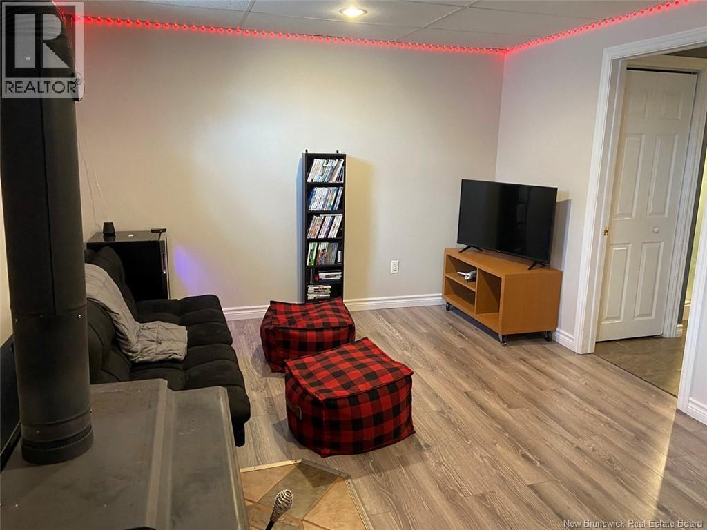 16 46th Avenue - 18