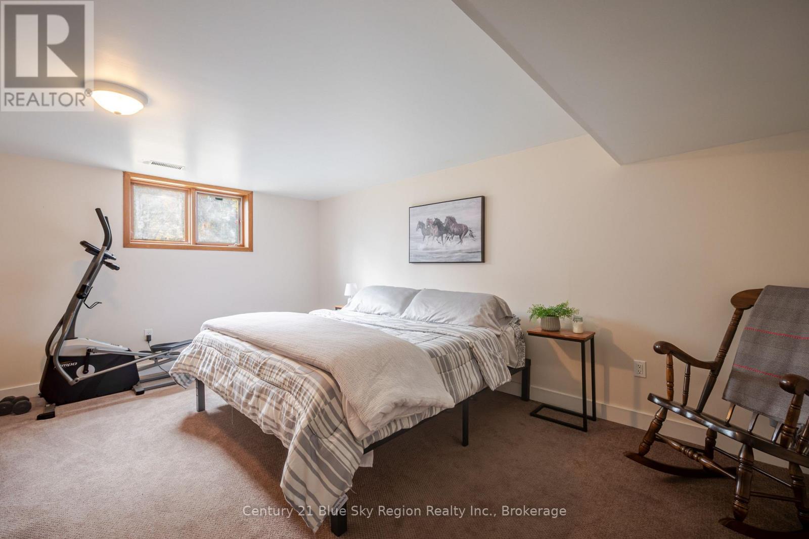 1 SPRINGDALE DRIVE - Image 32