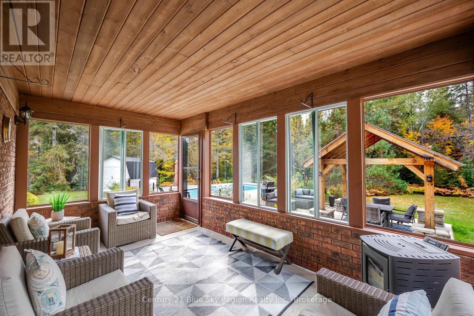 1 SPRINGDALE DRIVE - Image 35