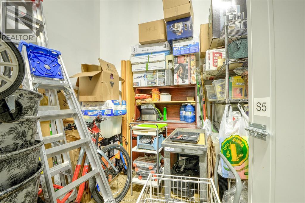 #105 2175 WYANDOTTE STREET East - 31