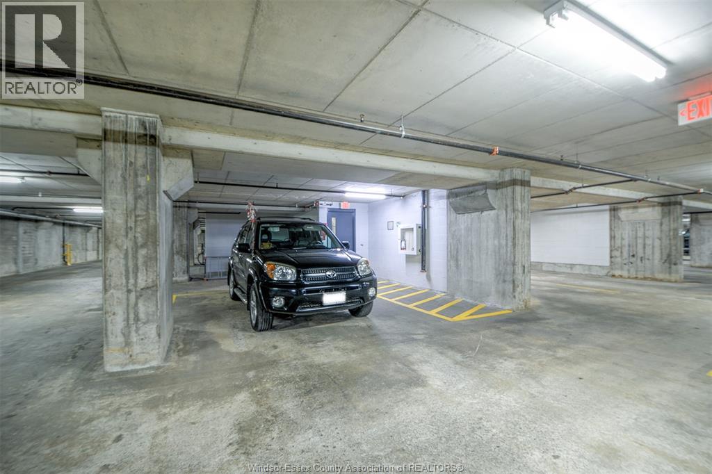 #105 2175 WYANDOTTE STREET East - 42