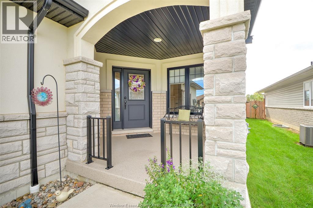 107 MEADOWVIEW - 12