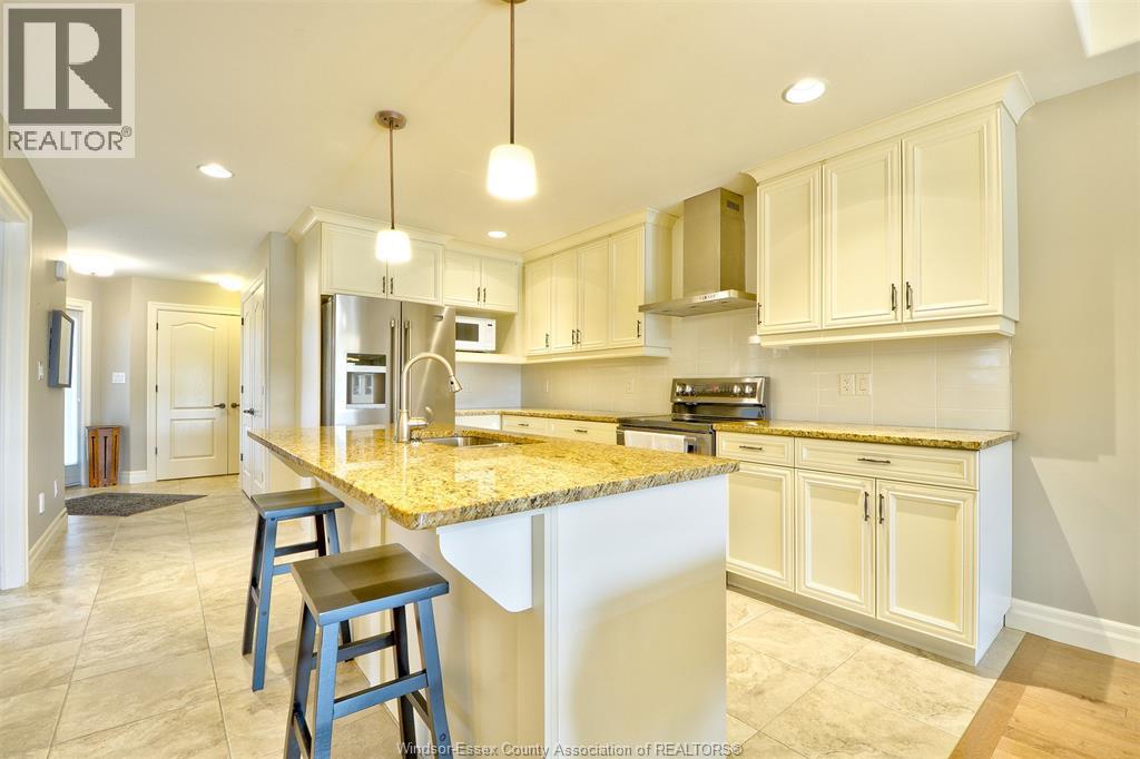 107 MEADOWVIEW - 18