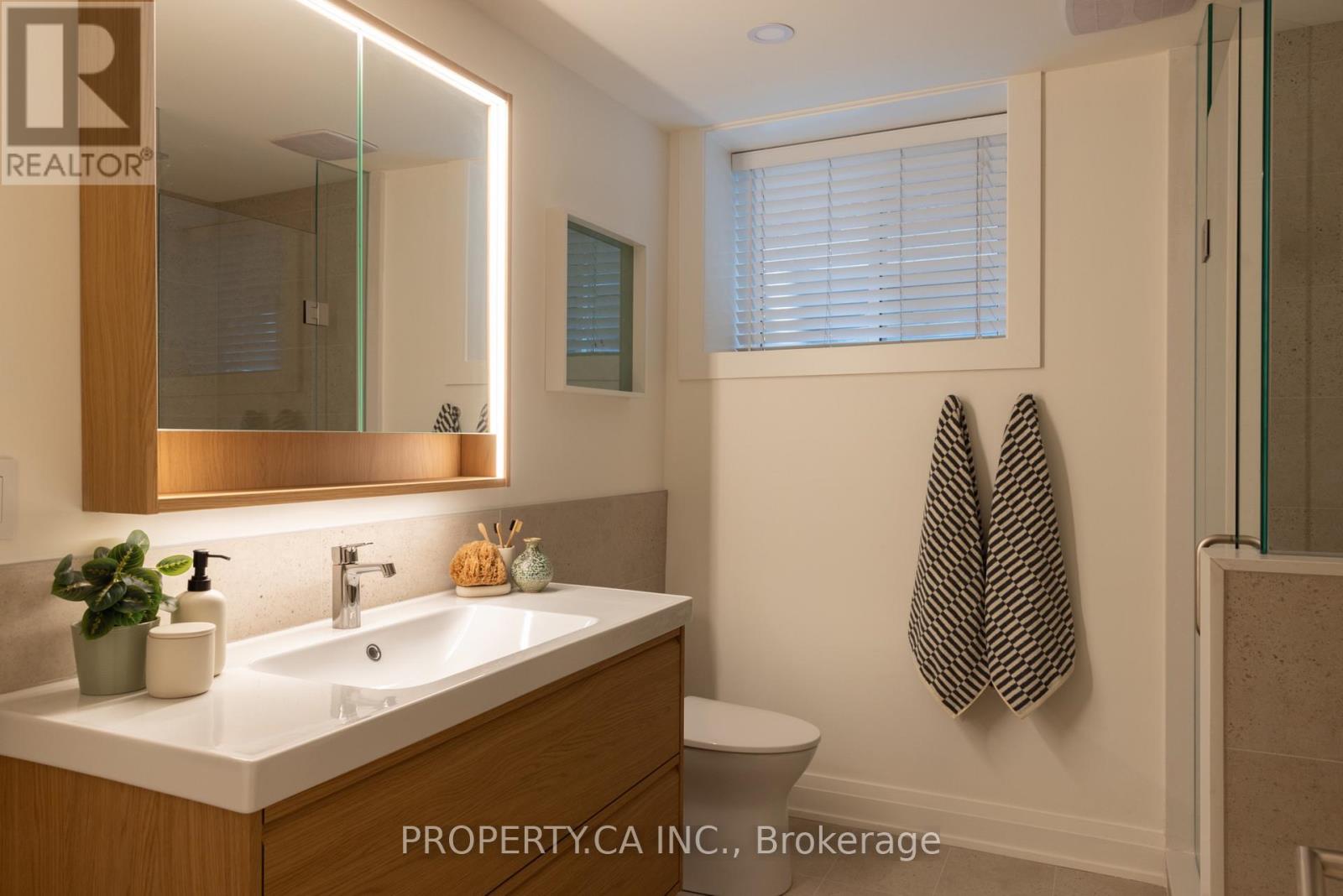 197 Roxton Road, Toronto, ON photo 16