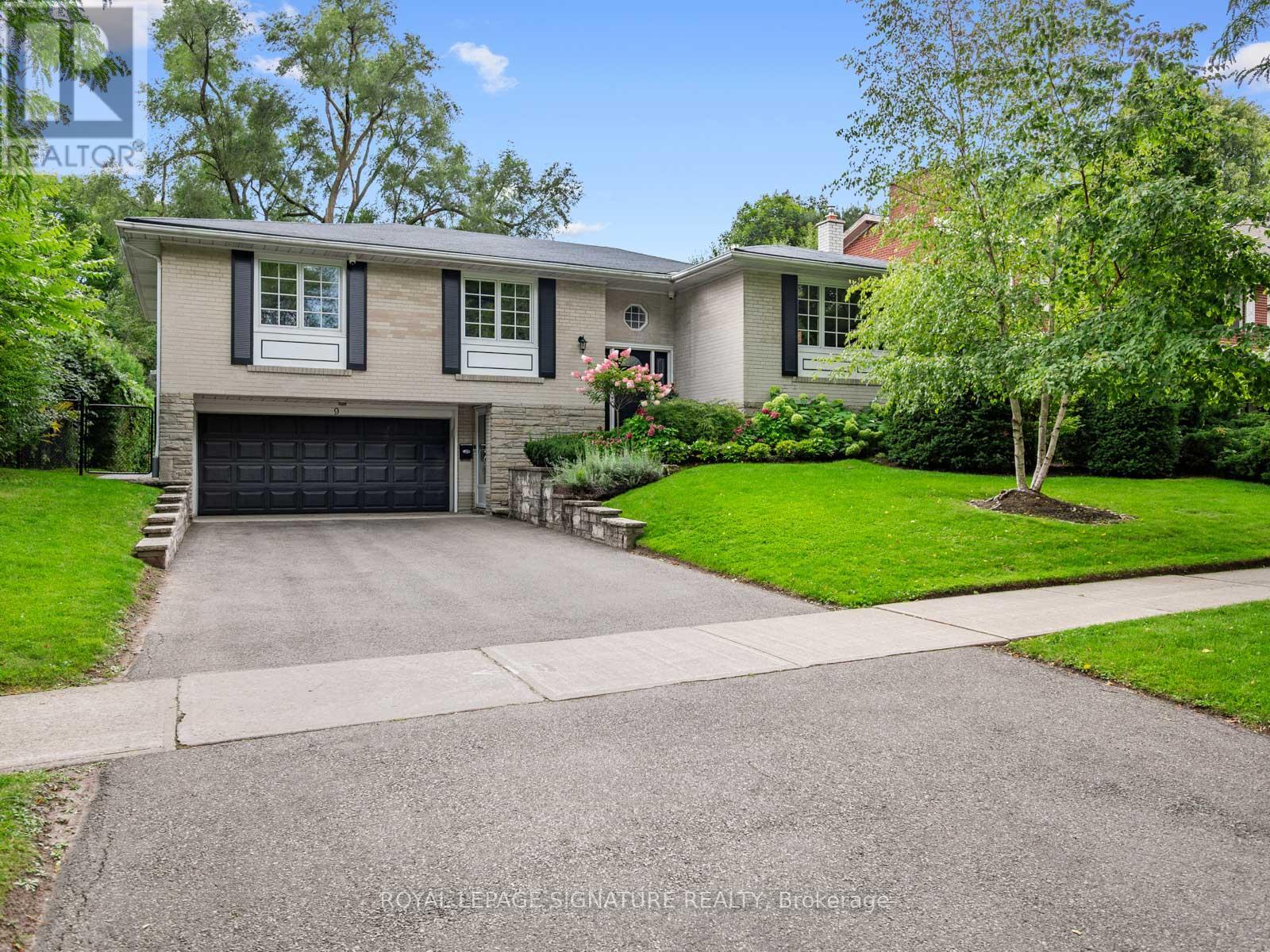 9 DANVILLE DRIVE - 1