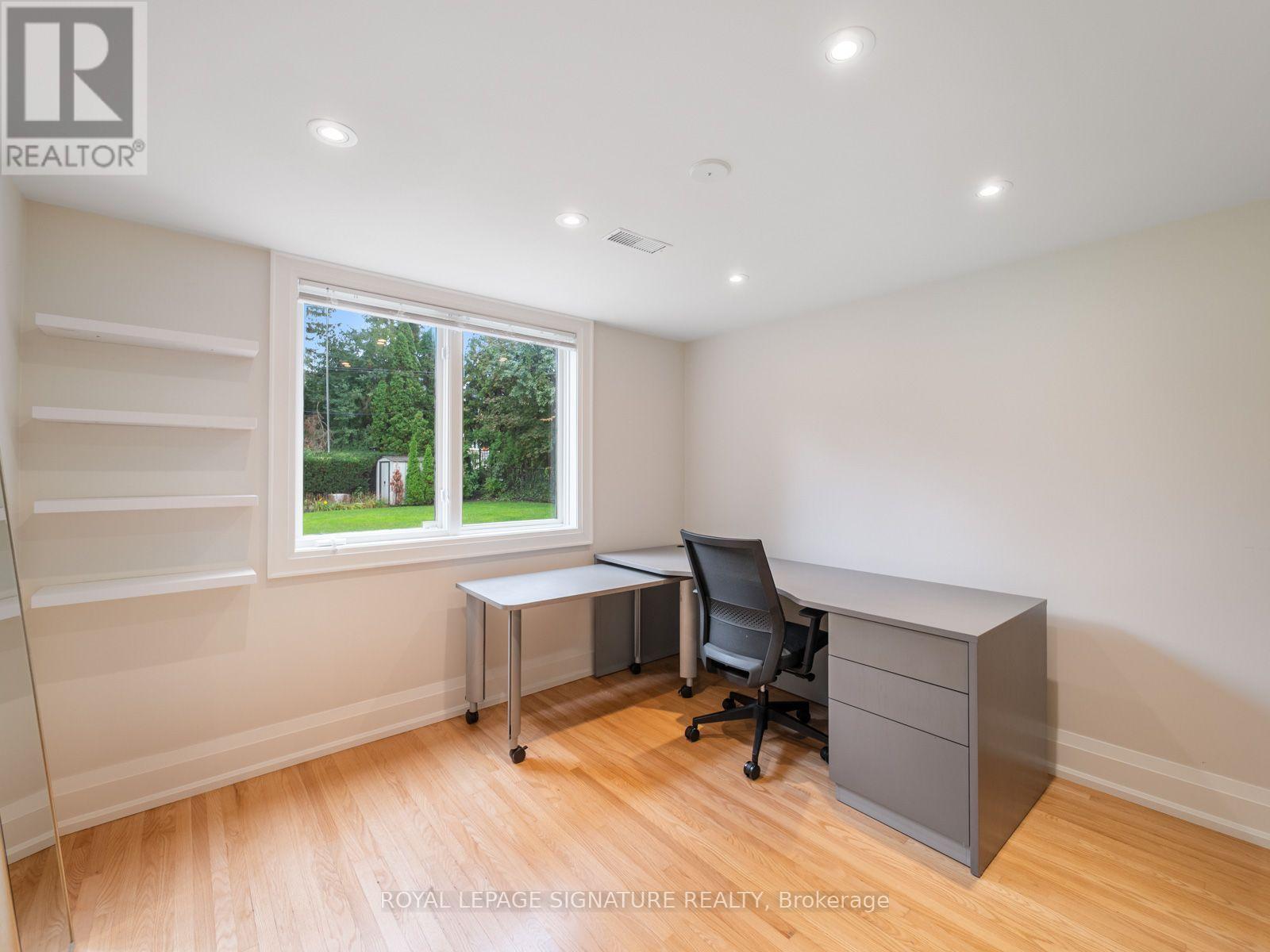 9 DANVILLE DRIVE - 26