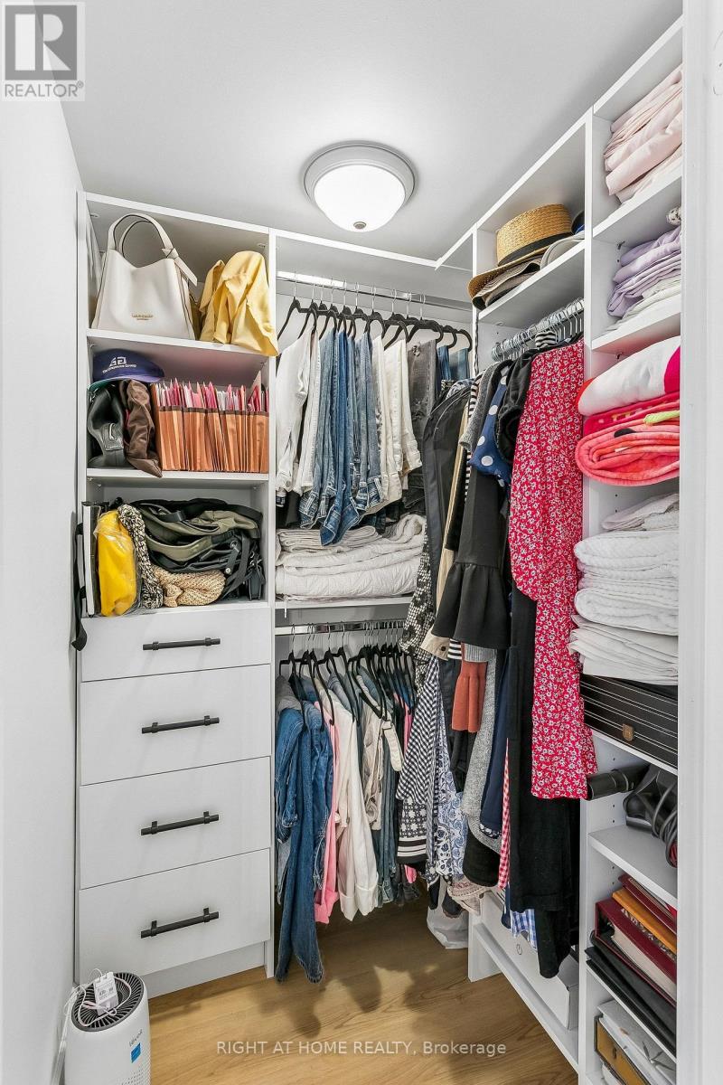 Custom Walk In Closet
