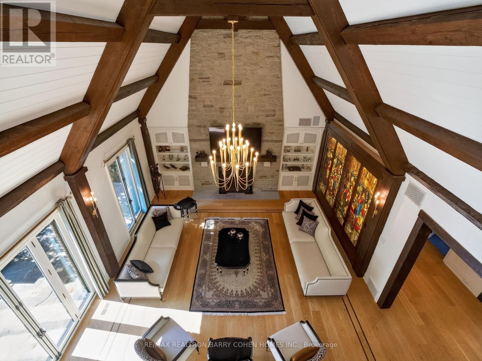 25 TUDOR GATE - 26