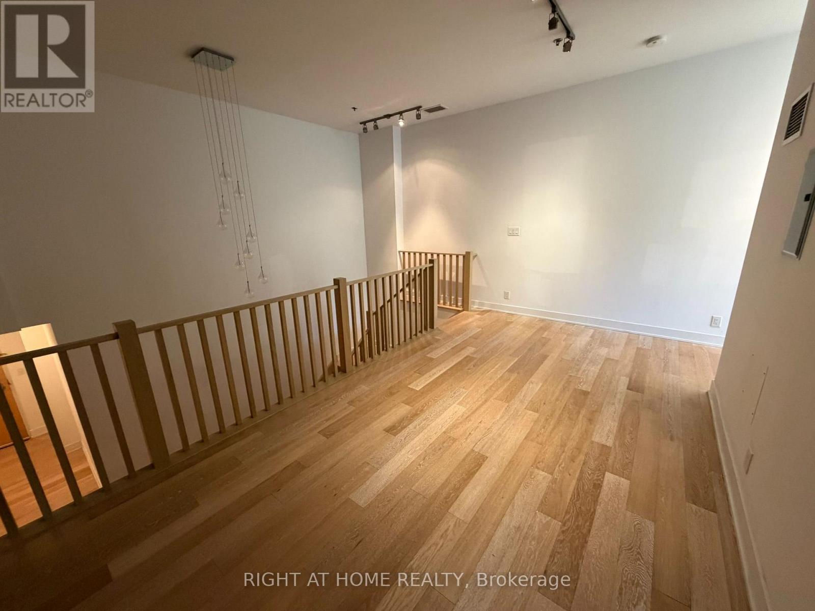 103- 510 King Street East, Toronto, ON photo 10