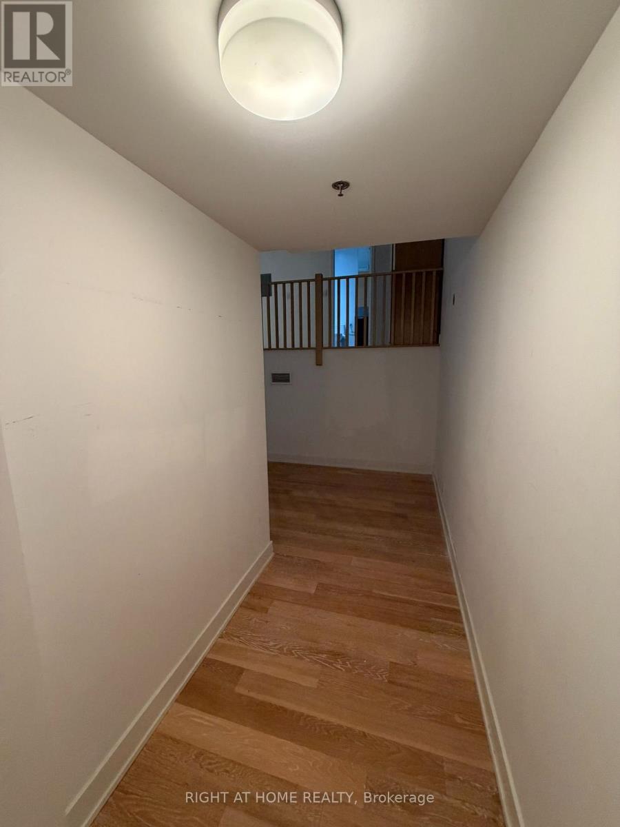#103 510 KING STREET E - 15