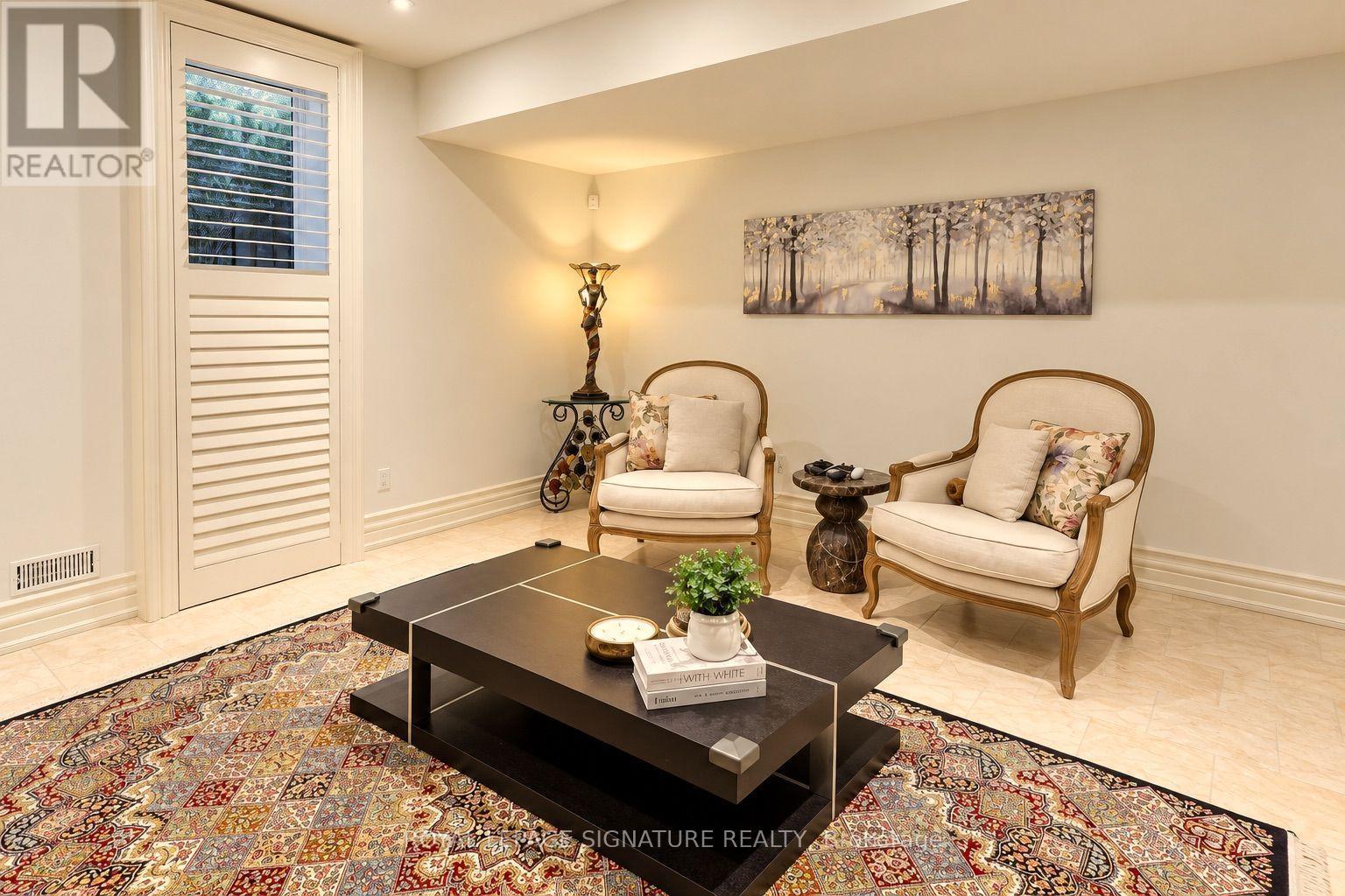 1 OAKLEY PLACE - 26