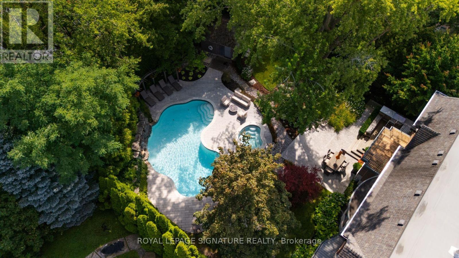 1 OAKLEY PLACE - 43