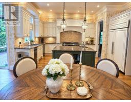 Family room - 1 Oakley Place, Toronto, ON M2P2G3 Photo 9