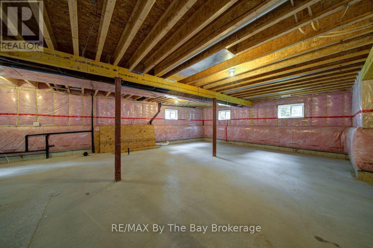 12 51 STREET S - 40