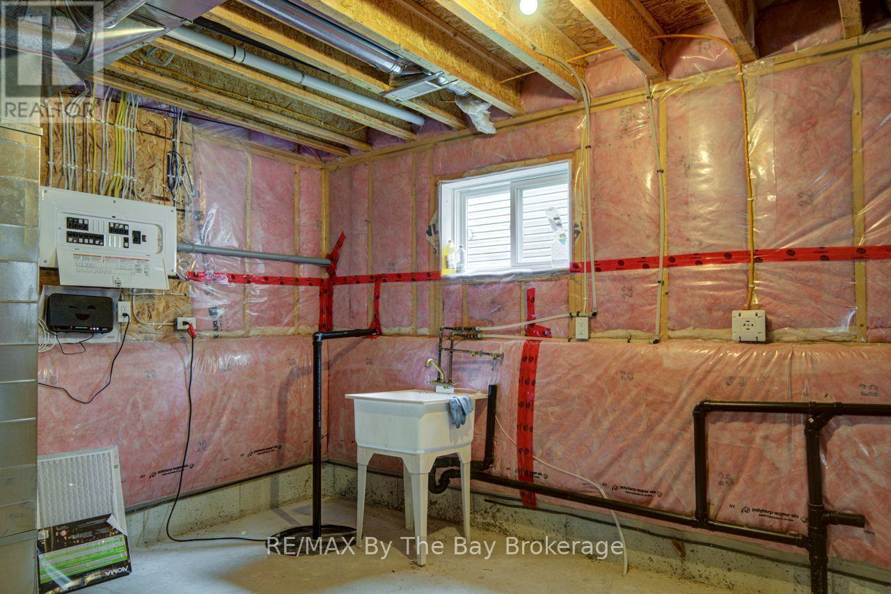 12 51 STREET S - Image 41