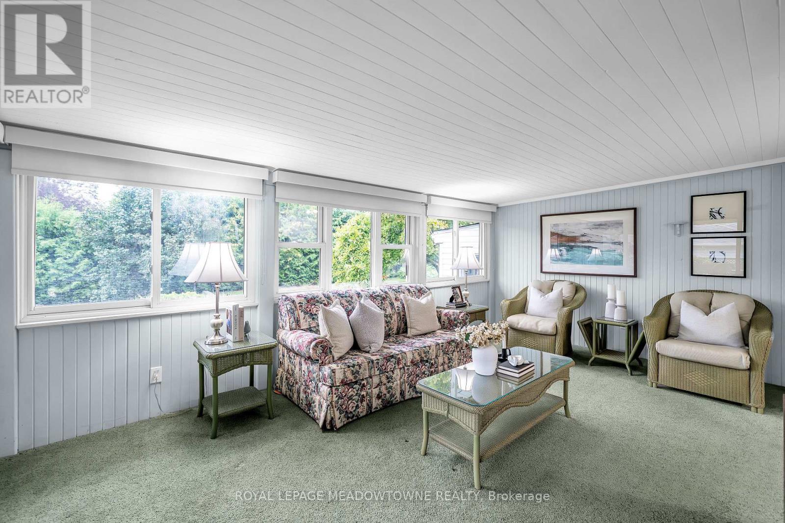 48 GARSIDE AVENUE - 17