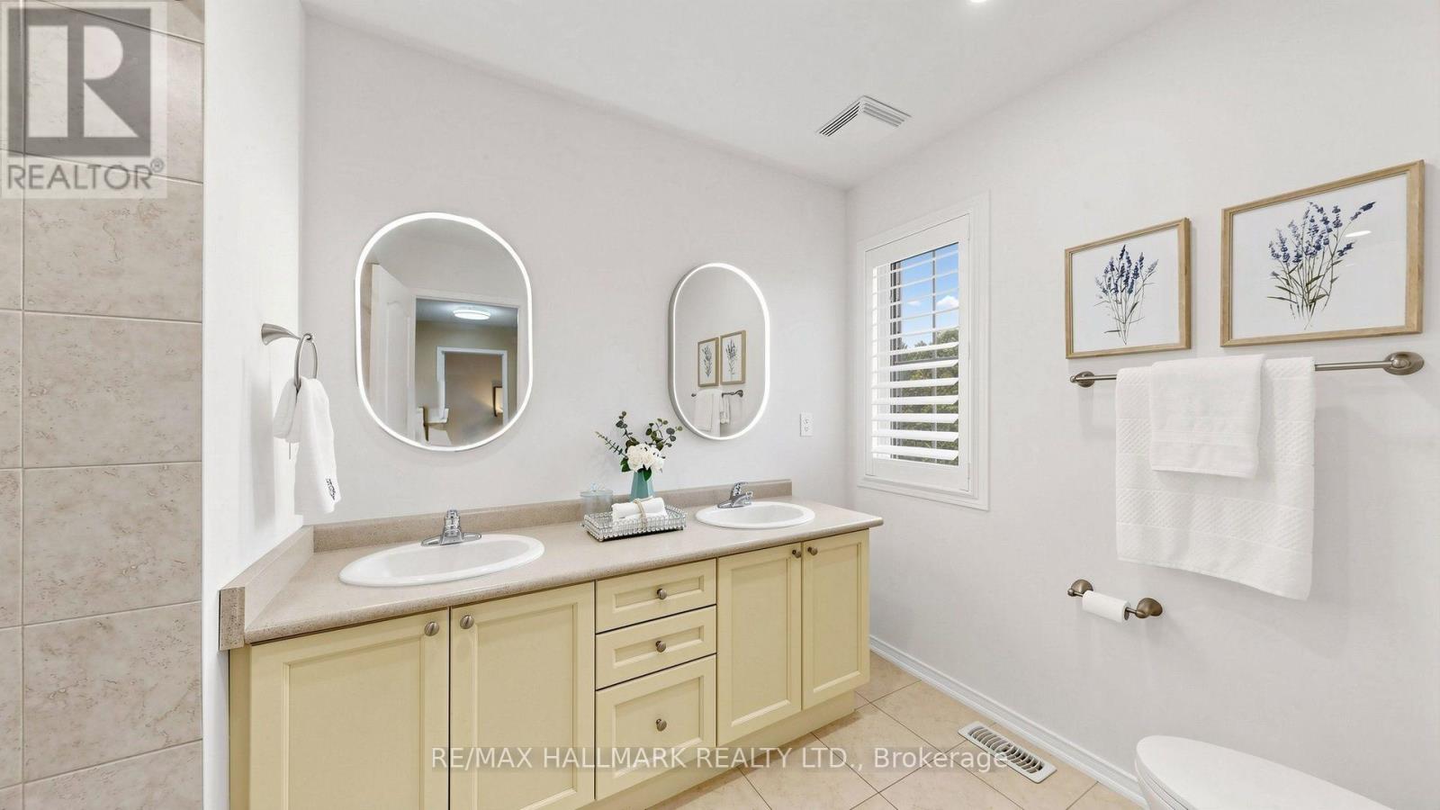 2279 HACKETT PLACE - 38