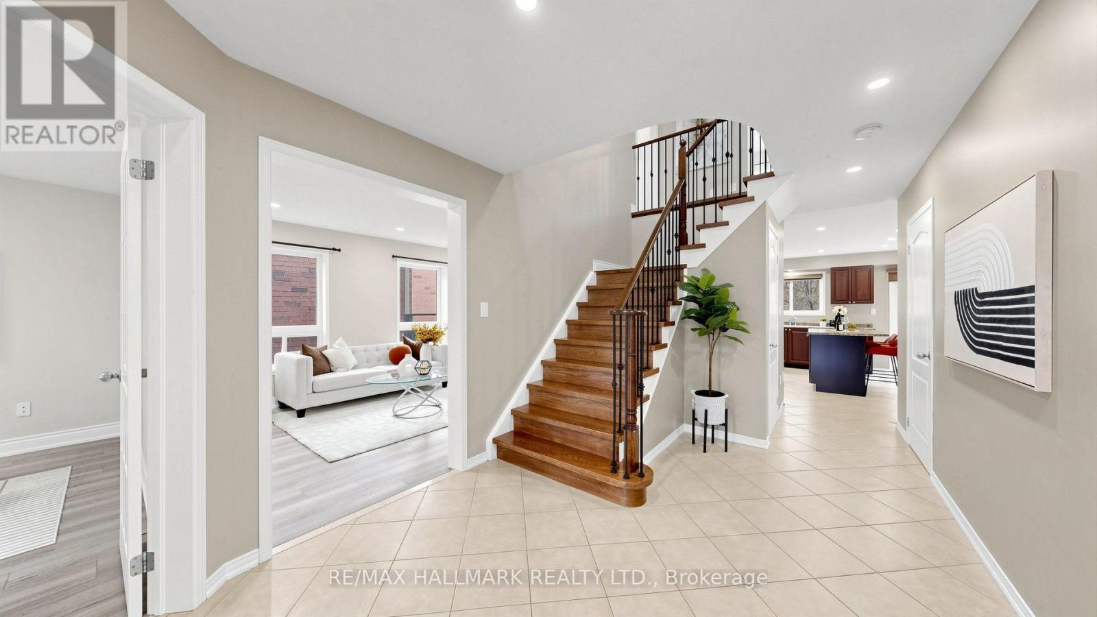 2279 Hackett Place, Oshawa, ON photo 5