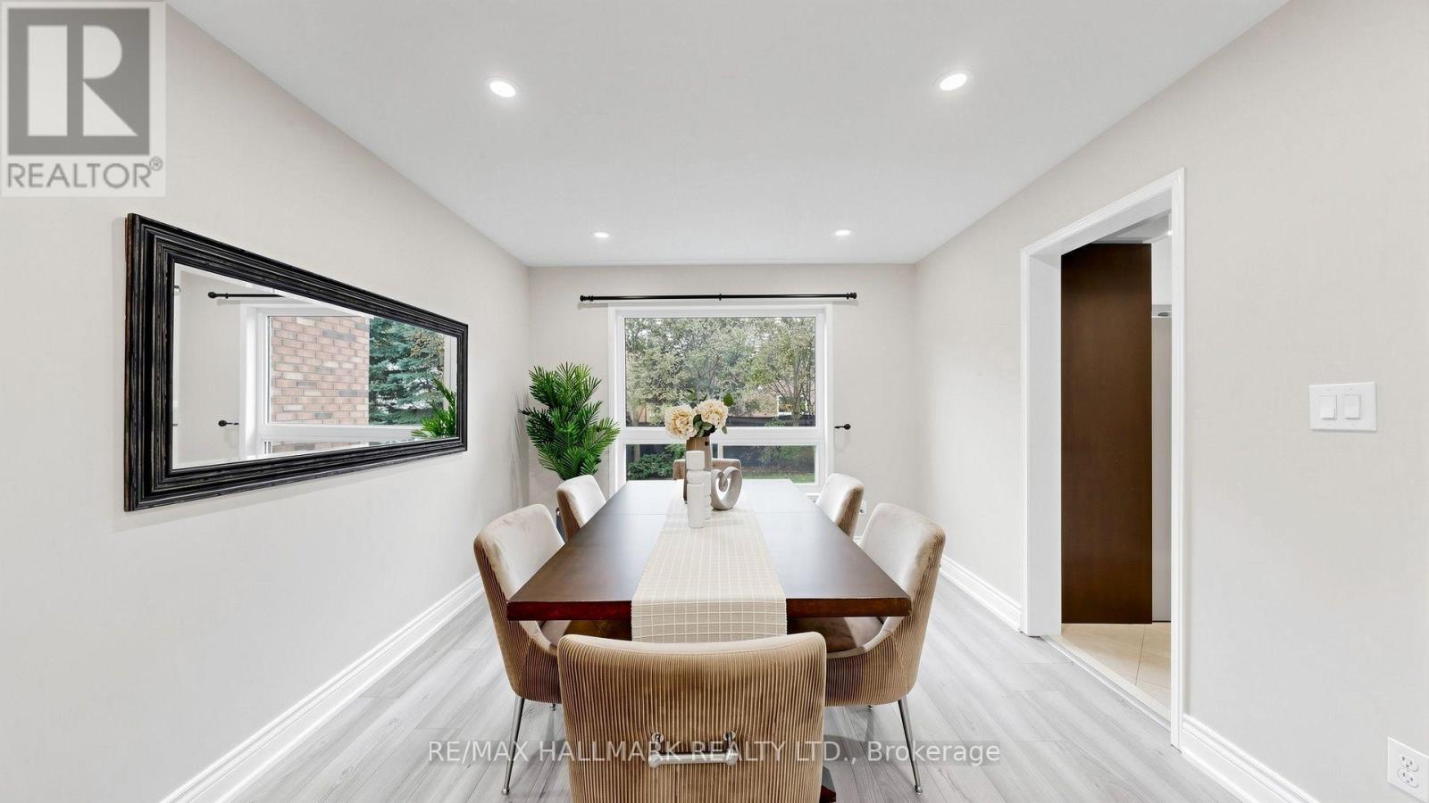 2279 HACKETT PLACE - 9