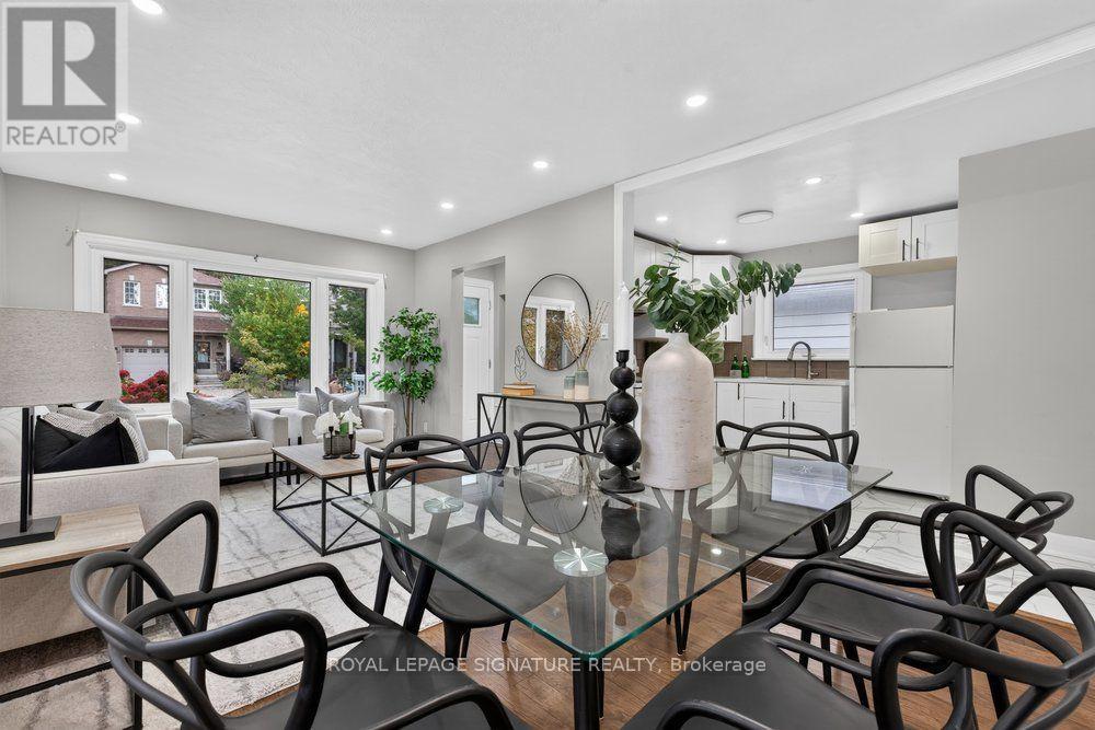 39 RHYDWEN AVENUE - 12