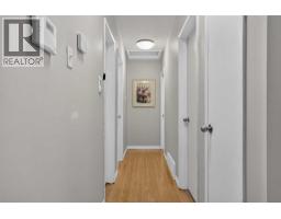 Bedroom - 4539 26 Avenue Sw, Calgary, AB T3E0P8 Photo 12