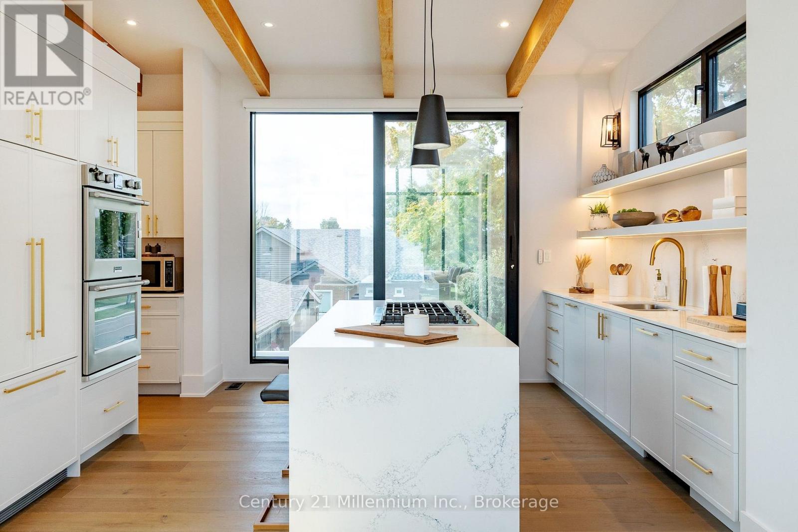 41 ALICE STREET W - 21