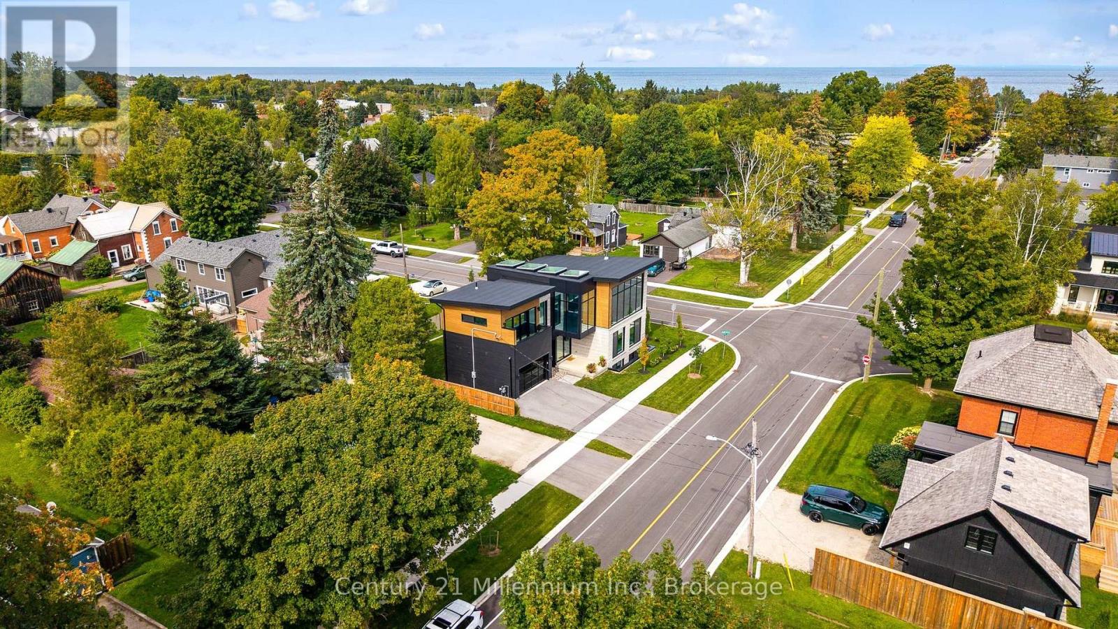 41 ALICE STREET W - 47
