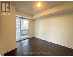 1205 - 2221 Yonge Street, Toronto, ON M4S2B4 Photo 10