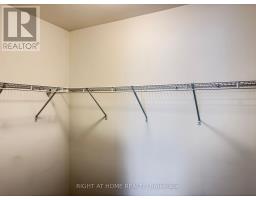 1205 - 2221 Yonge Street, Toronto, ON M4S2B4 Photo 12