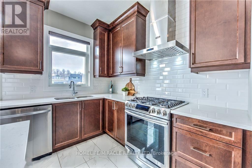 1546 Medway Park Drive — photo 31
