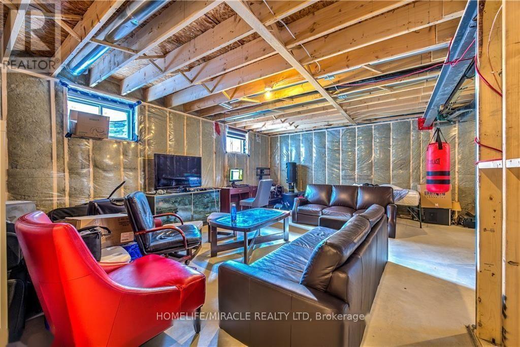 1546 Medway Park Drive — photo 48