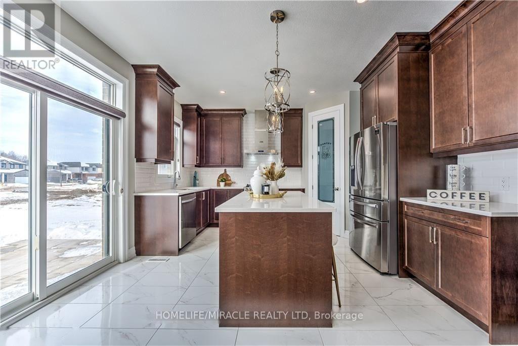 1546 Medway Park Drive — photo 26