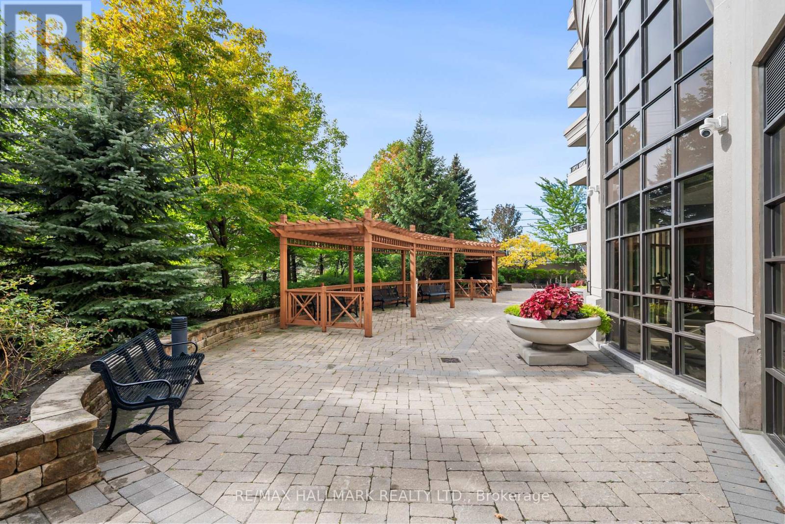 Photo 37 of 1609 - 9235 Jane Street, Vaughan (Maple)