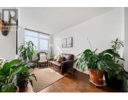 1609 - 9235 Jane Street, Vaughan, ON L6A0J8 Photo 15