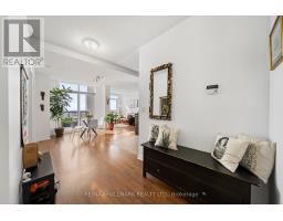 1609 - 9235 Jane Street, Vaughan, ON L6A0J8 Photo 7