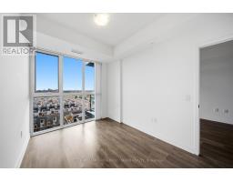 706 - 38 Honeycrisp Crescent, Vaughan, ON L4K0M8 Photo 17